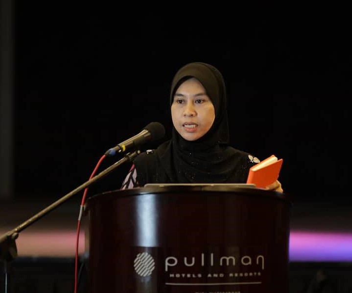 Professor Dr. Rossazana Bt Ab Rahim