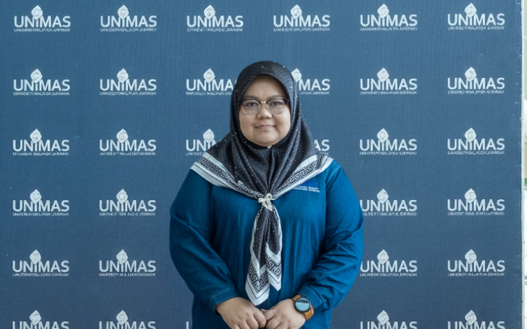 Madam Nur Syamsiah Jeman