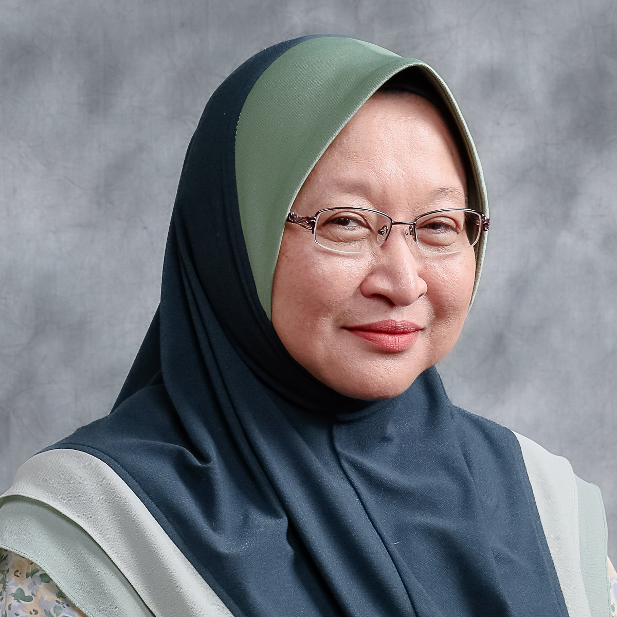 Madam Nur Ardini Jian Abdullah